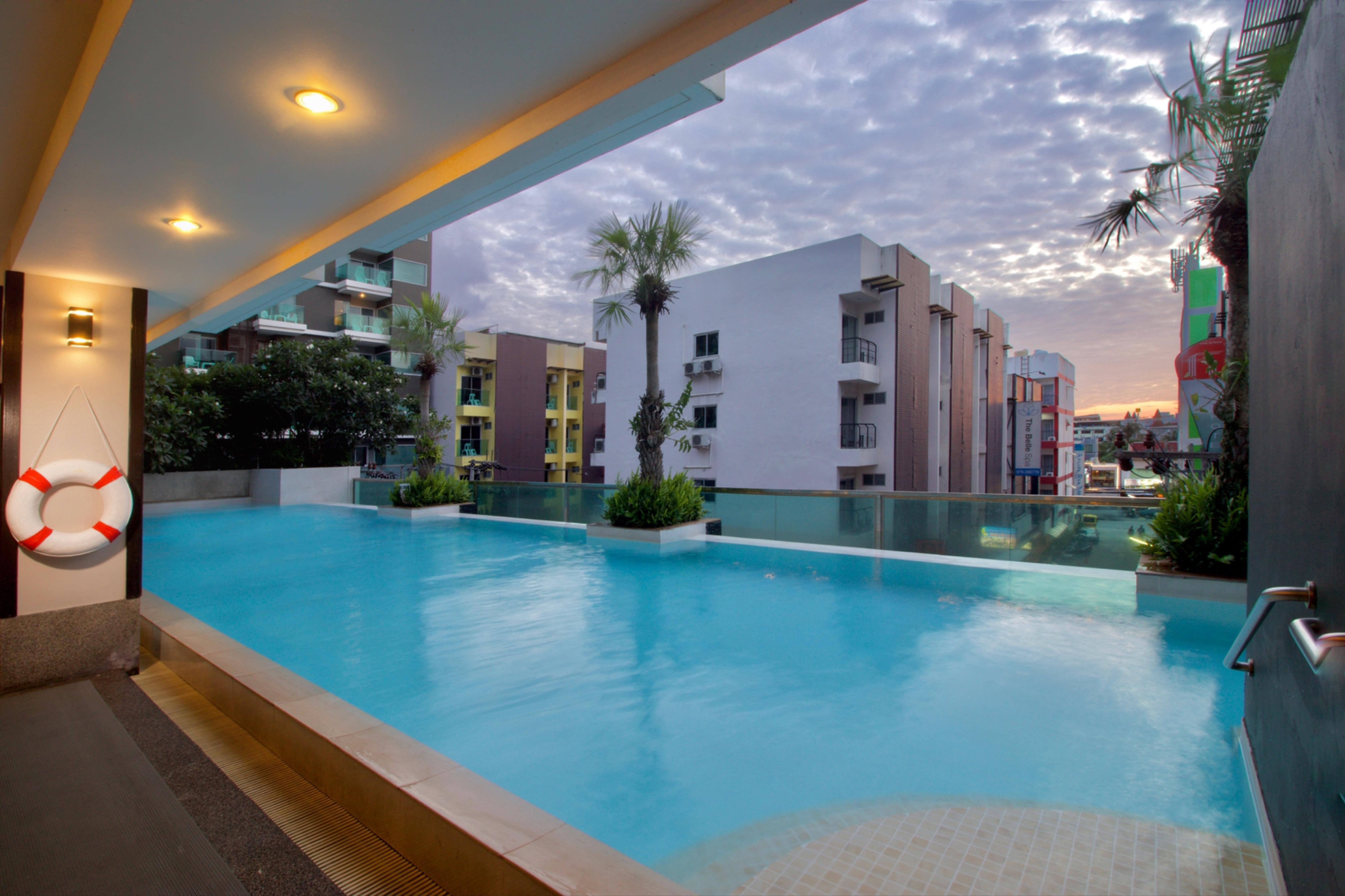 Andakira Hotel - Sha Extra Plus Patong Exterior foto